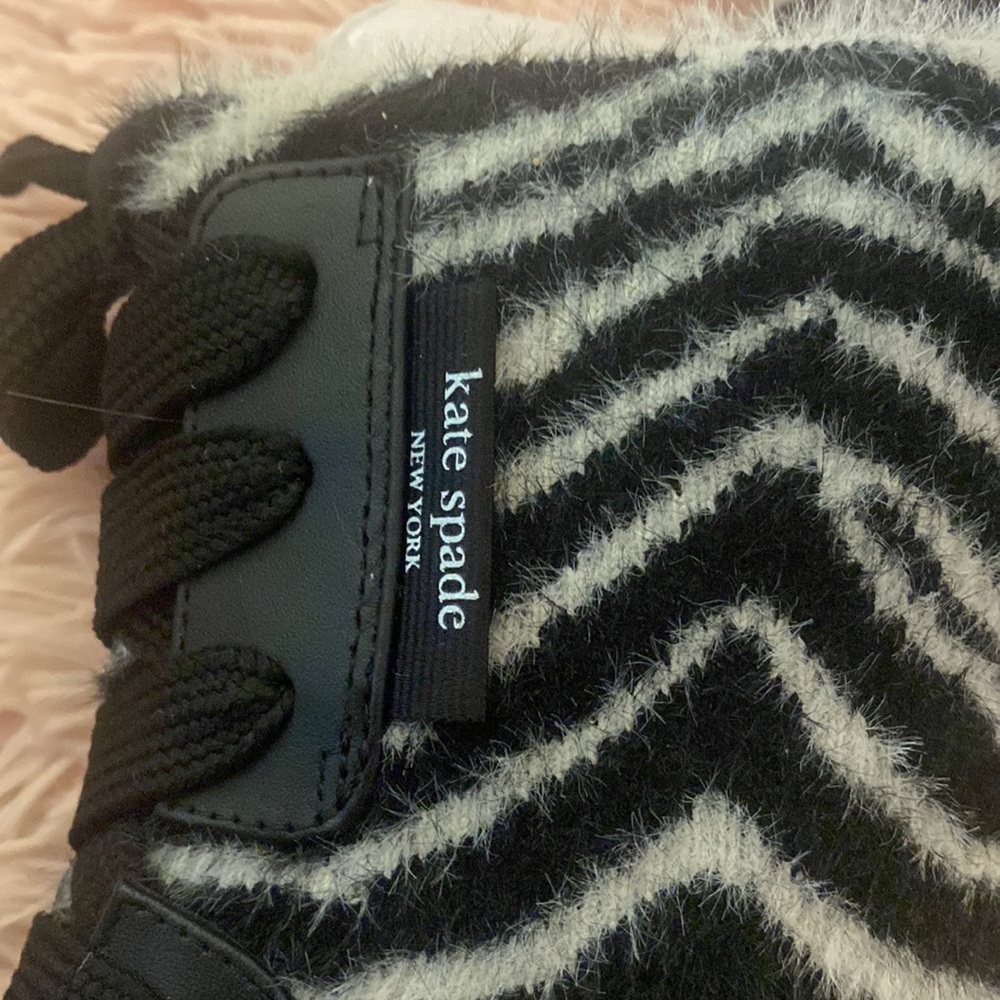 Boots - Picture 2 of 4